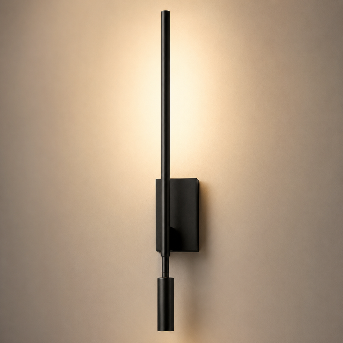 Schwenkbare Wandleuchte mit beweglichem Arm in Schwarz, minimalistisches Design