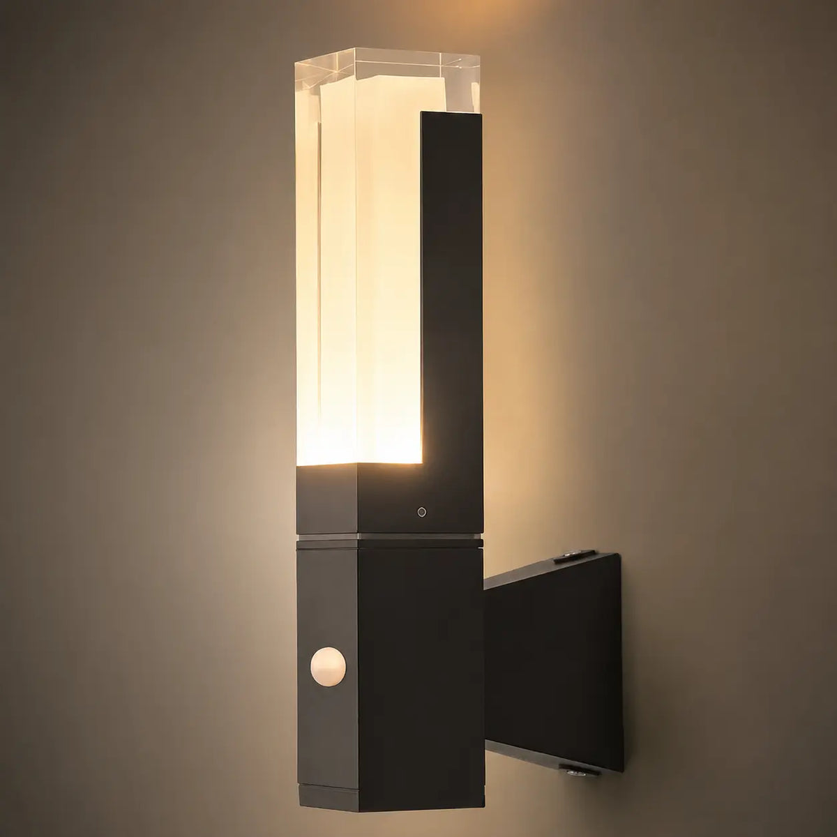 LED Wandleuchte außen mit Bewegungssensor, schwarz, IP65 (Mileni), Produktfoto
