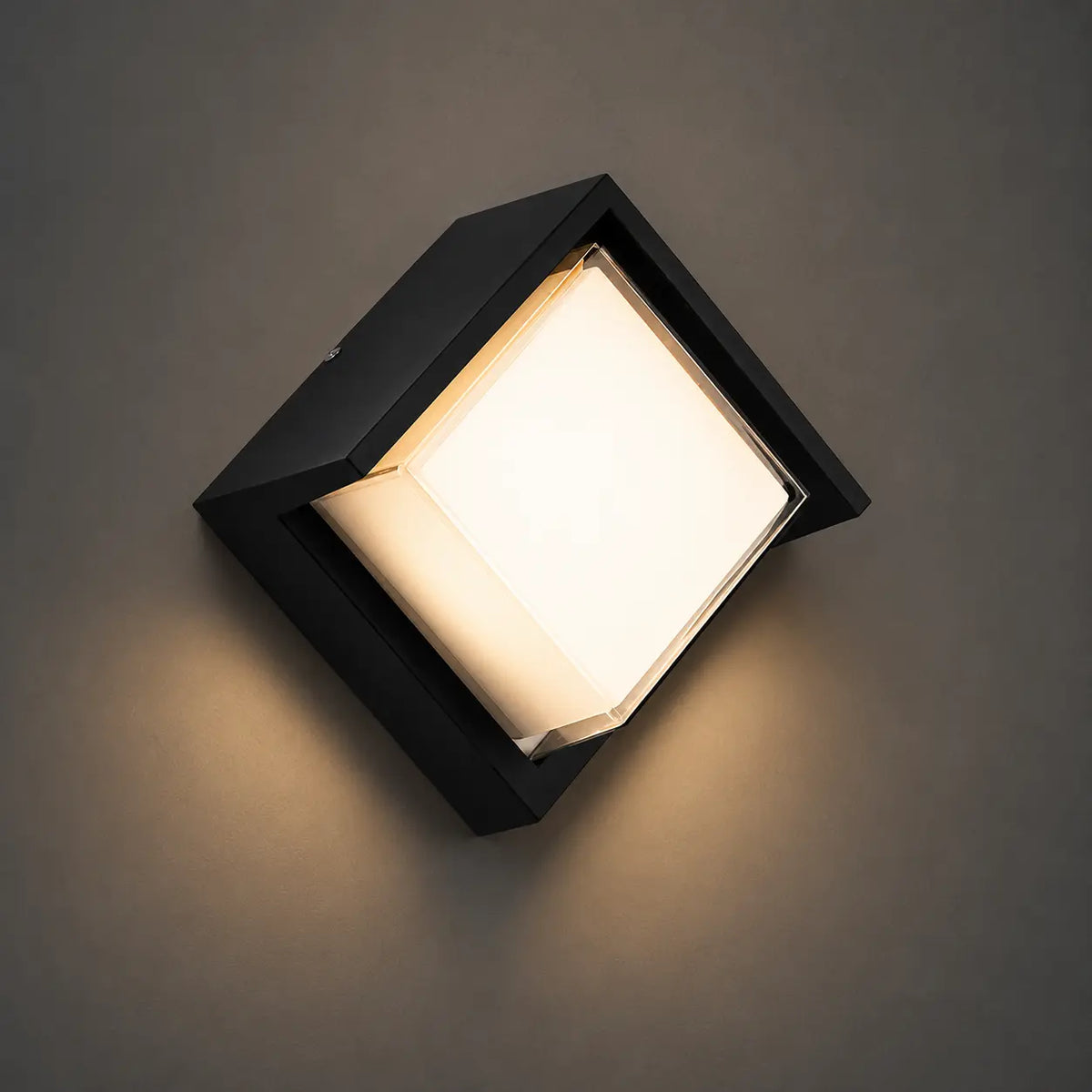 LED Wandleuchte im Diamant-Design schwarz (Kaskoria), Produktfoto