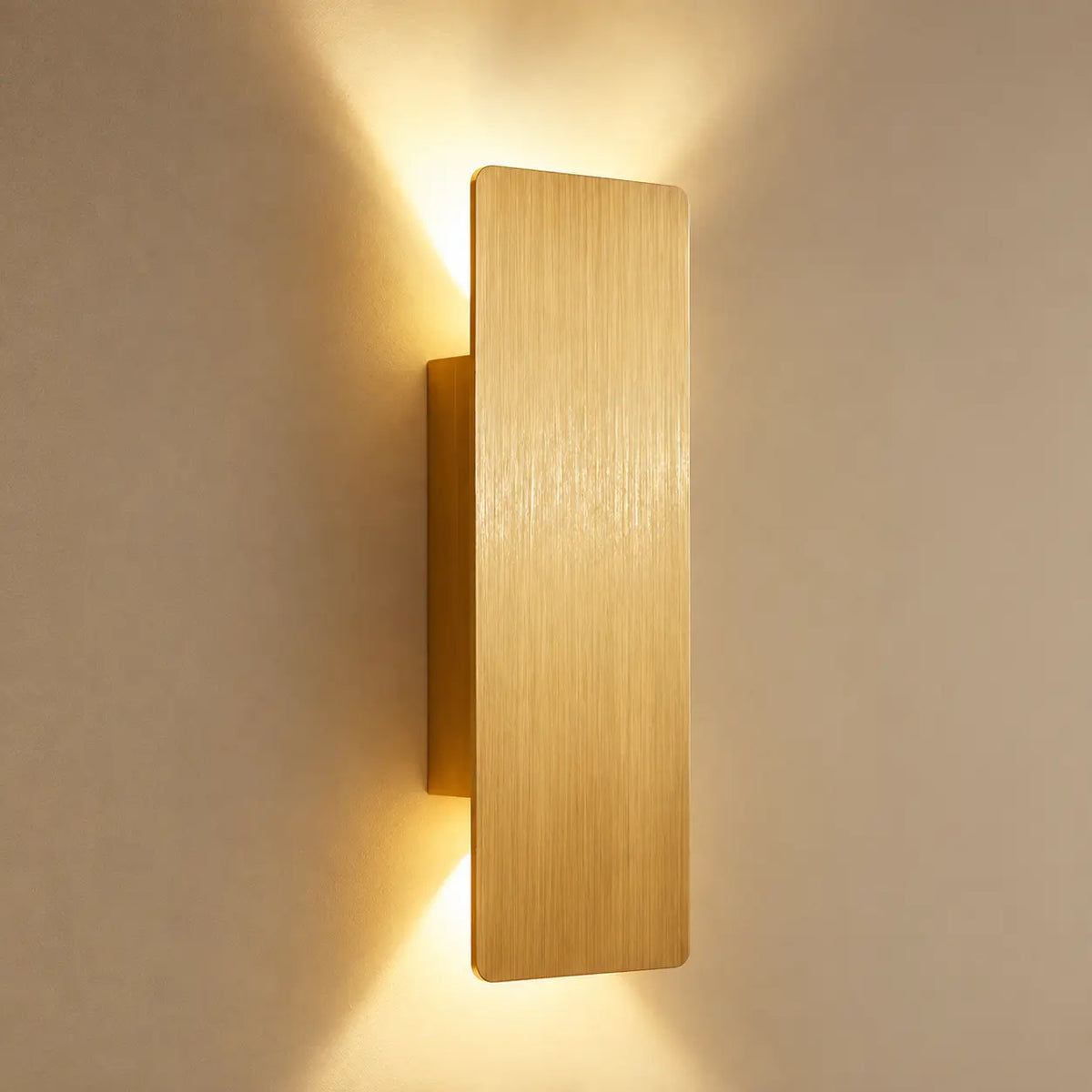 LED Wandleuchte rechteckig gebürstetes Gold (Marendel), Frontansicht
