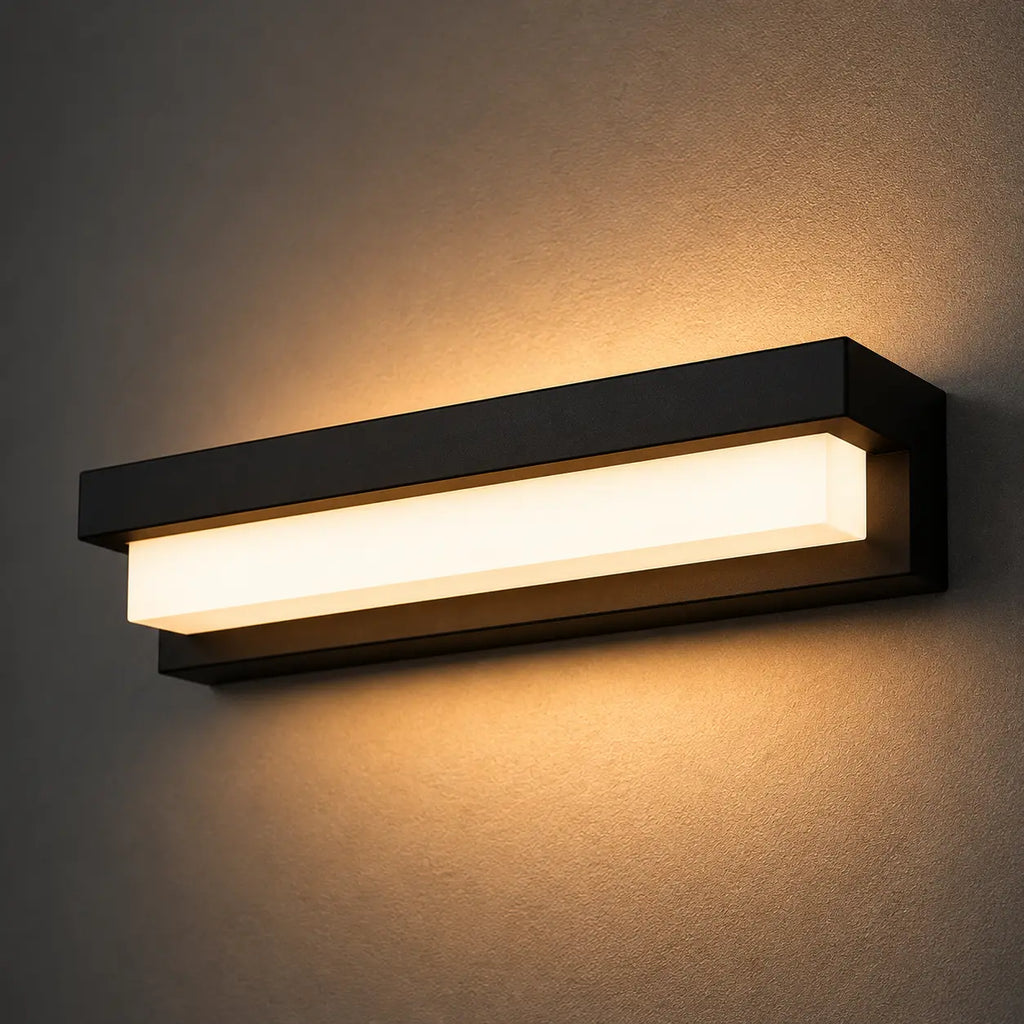Solar Wandleuchte rechteckig mit Acryl-Diffusor schwarz (Norlyn), Produktfoto