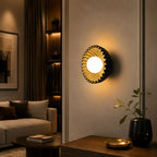 Wandleuchte Muschel-Design schwarz-gold (Solvaria), im Wohnzimmer