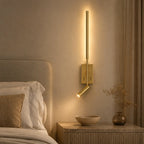Wandleuchte Leselampe mit Schwenkarm gold (Vaskenio), im Schlafzimmer neben dem Bett