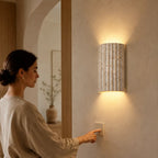 LED Wandleuchte Naturstein geriffelt beige (Cambrion), Bedienung und Lichtfarbe