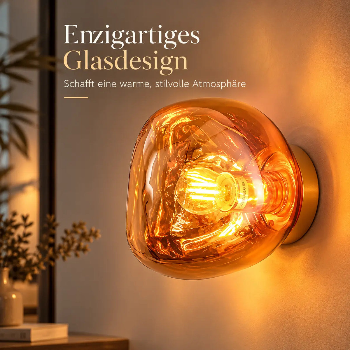 Wandleuchte Glaskugel bernstein-gold (Ravencia), Lichtwirkung an der Wand