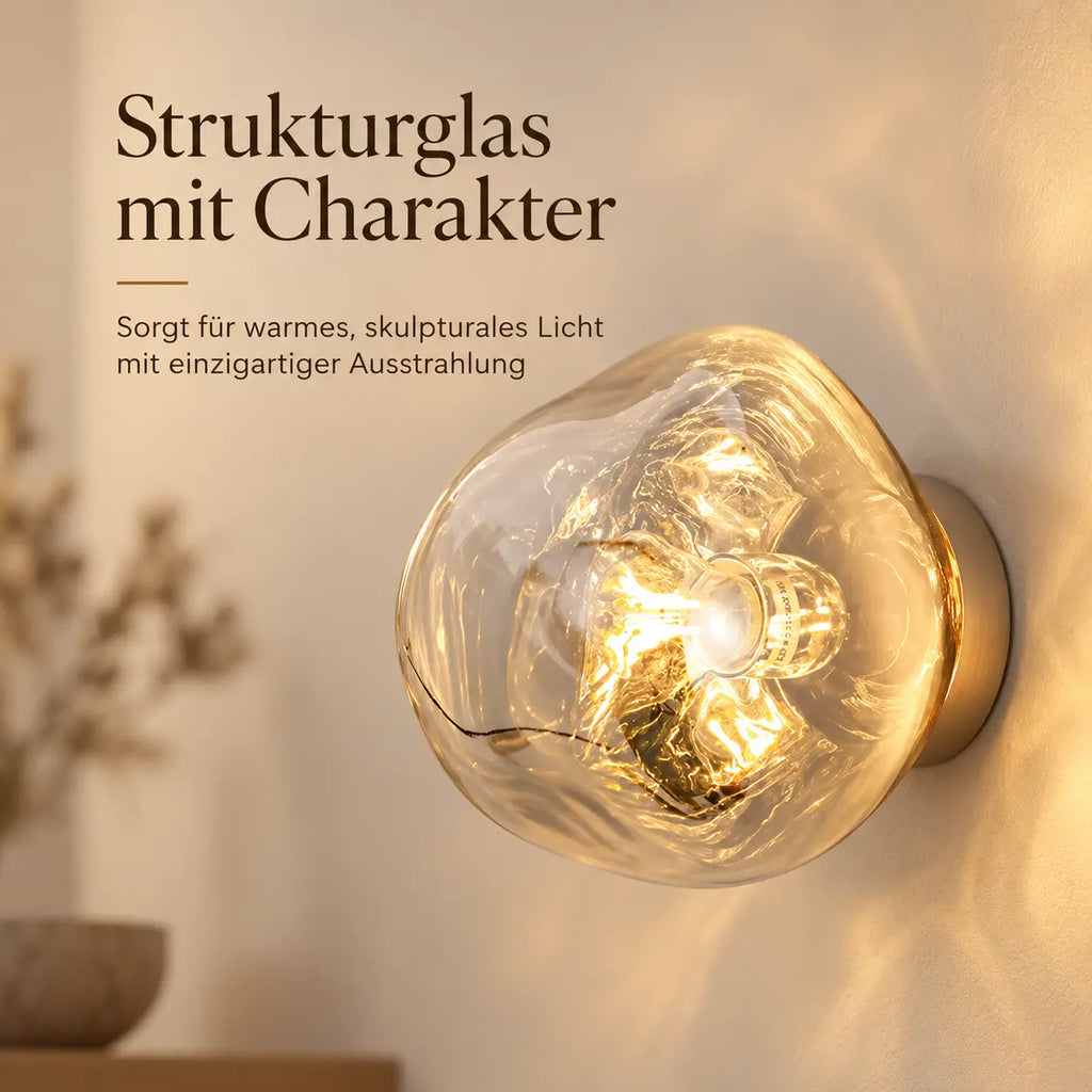 Wandleuchte Glaskugel klar-silber (Voltrian), Lichtwirkung an der Wand